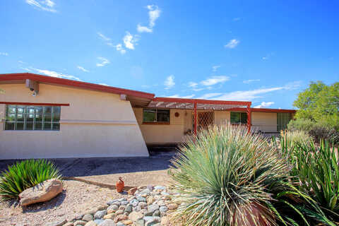 Camino Gacela, TUCSON, AZ 85718