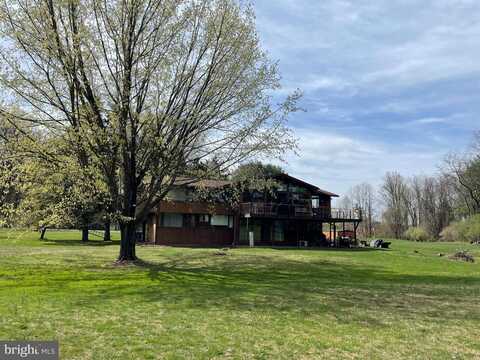 Sugan, NEW HOPE, PA 18938
