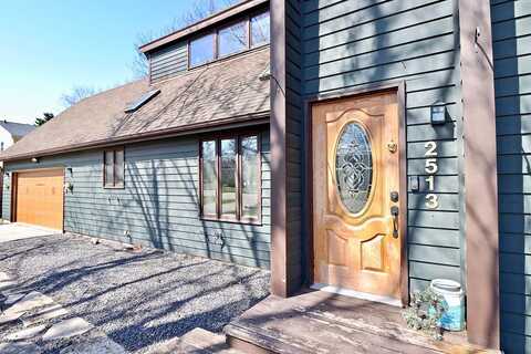 Lombard, JANESVILLE, WI 53545