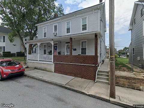 Locust, HANOVER, PA 17331