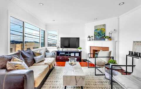 Alexander, DALY CITY, CA 94014