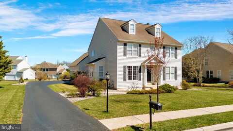 Warren, EXTON, PA 19341