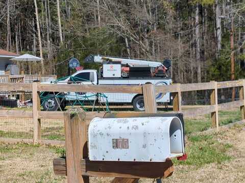 Barber, ROCKMART, GA 30153