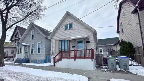 10Th, MILWAUKEE, WI 53204