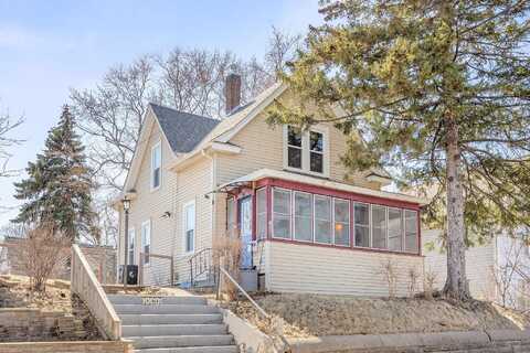 Pacific, SAINT PAUL, MN 55106