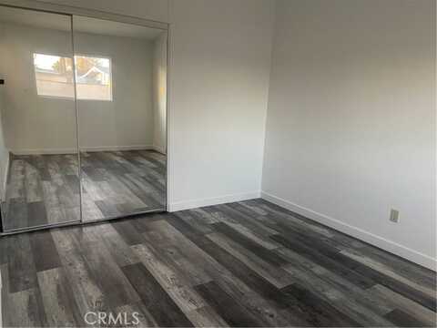 Avenue H6, LANCASTER, CA 93534