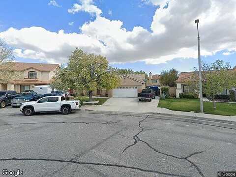 Avenue H6, LANCASTER, CA 93534