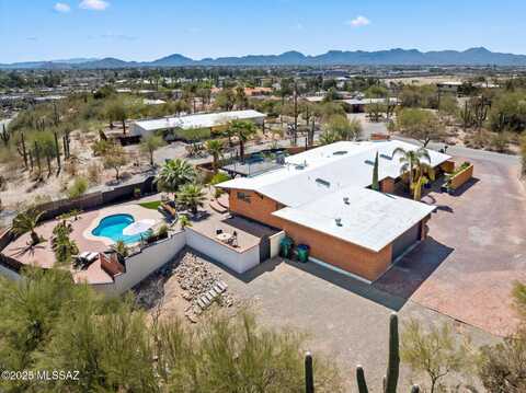 Calle Desecada, TUCSON, AZ 85718