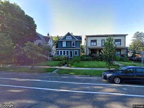 Minnehaha, SAINT PAUL, MN 55104