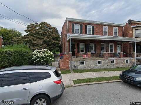 Oak, NORRISTOWN, PA 19401