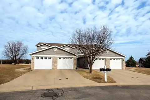 Pointe, ROCHESTER, MN 55902