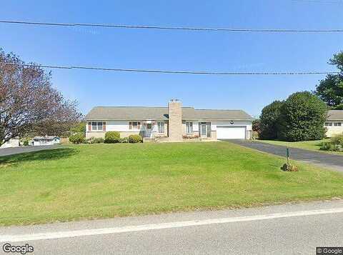 Broad Street, DELTA, PA 17314