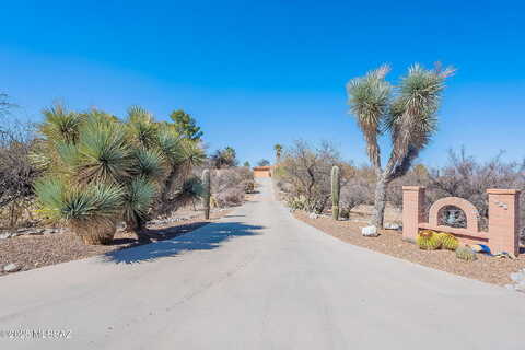 Calle Lecho, GREEN VALLEY, AZ 85622