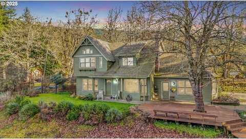 Mount Tom, HARRISBURG, OR 97446