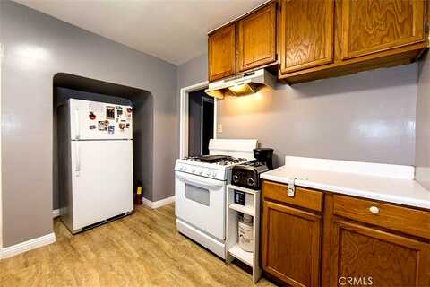 85Th, INGLEWOOD, CA 90305