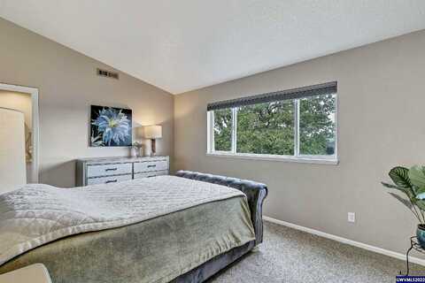 Crestview, SALEM, OR 97302