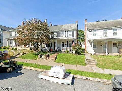 Spruce, BIRDSBORO, PA 19508