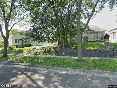 Rose, SAINT PAUL, MN 55106