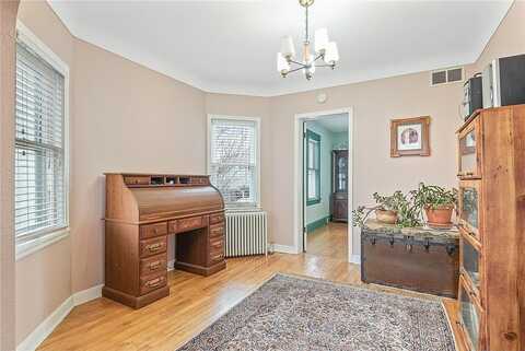 Edmund, SAINT PAUL, MN 55104