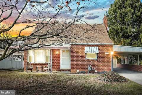 Woodward, YORK, PA 17406