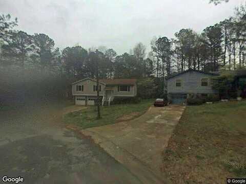 Winter Woods, MORROW, GA 30260