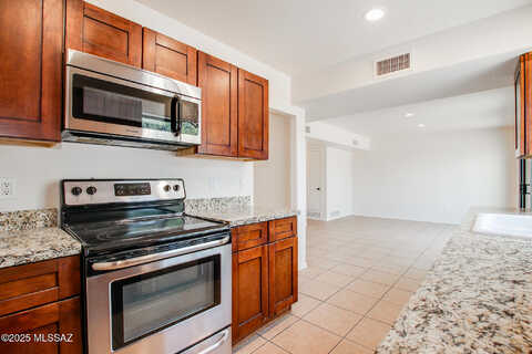 Cassia, TUCSON, AZ 85706