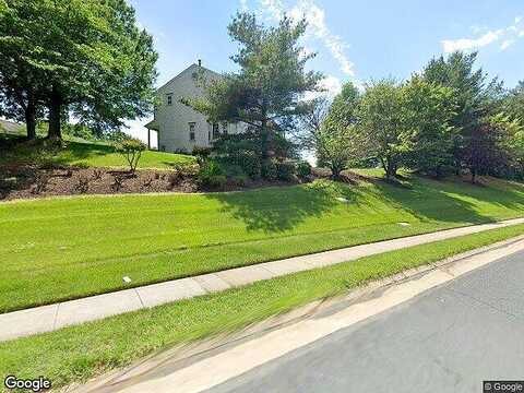 Gina, WOODBRIDGE, VA 22193