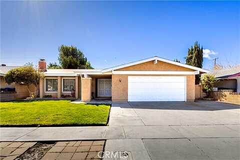Avenue R2, PALMDALE, CA 93550