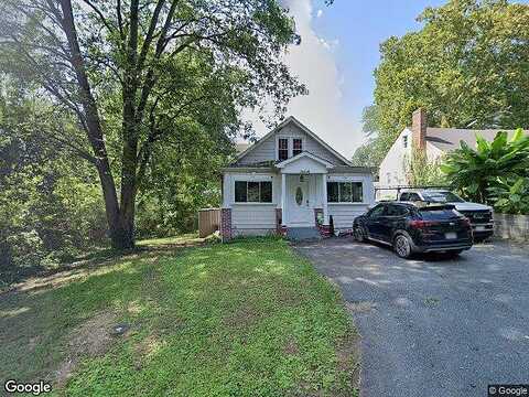 Weaver, TRIANGLE, VA 22172