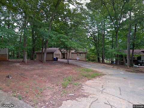 Sara, CONYERS, GA 30013