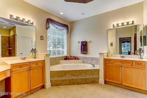 Black Pine, ORANGE PARK, FL 32065