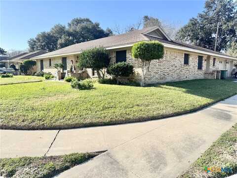 Norwich Glen, VICTORIA, TX 77904