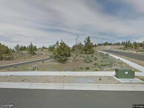 Larkspur, MADRAS, OR 97741