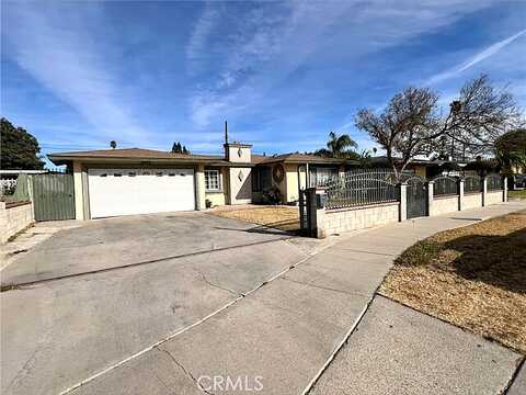 Heidi, RIVERSIDE, CA 92504