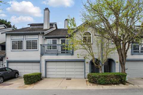 Michelle, DALY CITY, CA 94015