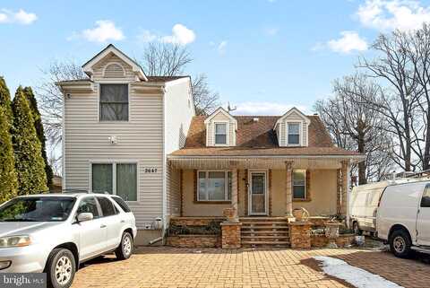 June, BENSALEM, PA 19020