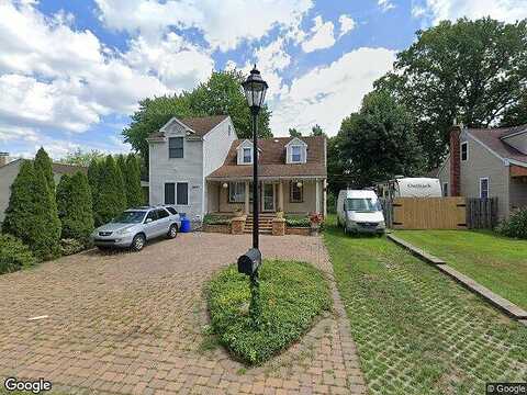 June, BENSALEM, PA 19020