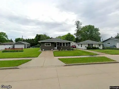 Hawk, OSHKOSH, WI 54902