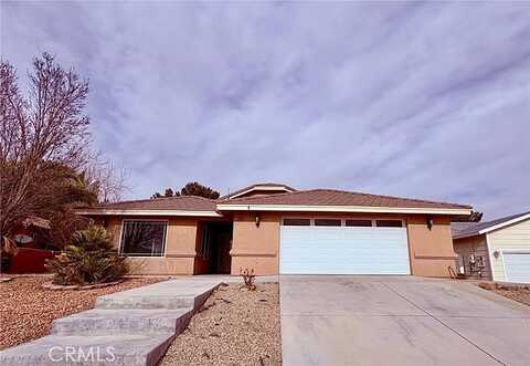 Shady Elm, HELENDALE, CA 92342