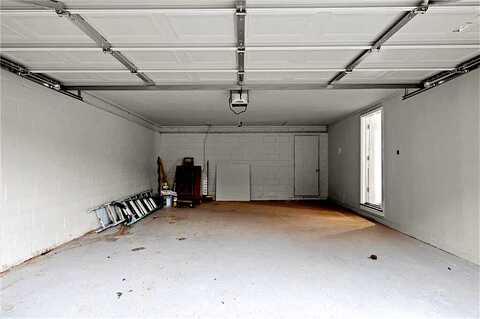 Scenic, ATLANTA, GA 30344