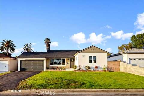 Doublegrove, LA PUENTE, CA 91744
