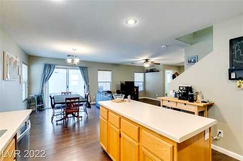 Columbia Pike, LAS VEGAS, NV 89183