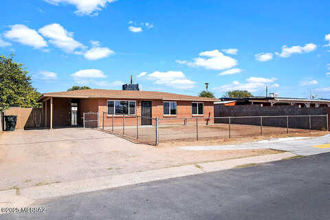 Corona, TUCSON, AZ 85756