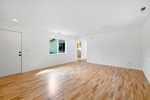 1St, BENTON CITY, WA 99320