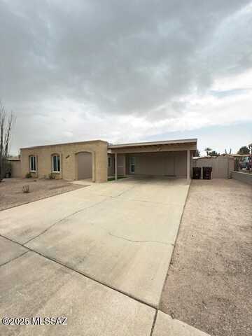 Dakota, TUCSON, AZ 85746