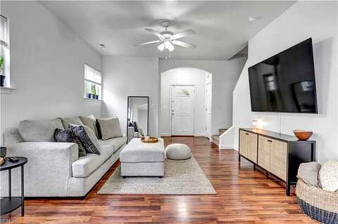 Trestle, CHESAPEAKE, VA 23324