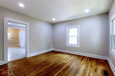 Oak, ATLANTA, GA 30354
