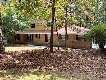 Whispering Forest, LILBURN, GA 30047