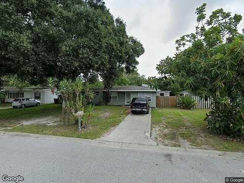 Louise, SARASOTA, FL 34237