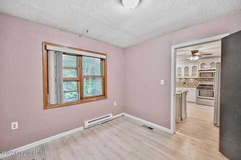 Hidden, TOBYHANNA, PA 18466